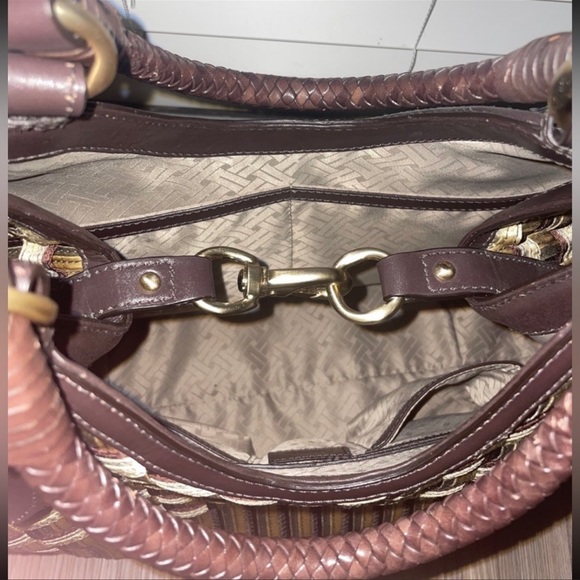 COLE HAAN *NWOT* EXCELLENT CONDITON - Picture 3 of 7